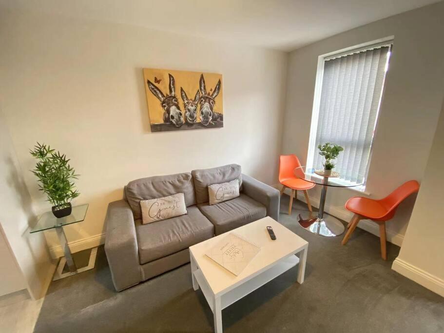 Velvet Sa 3 Guest House Great Location Business & Couple City Centre *