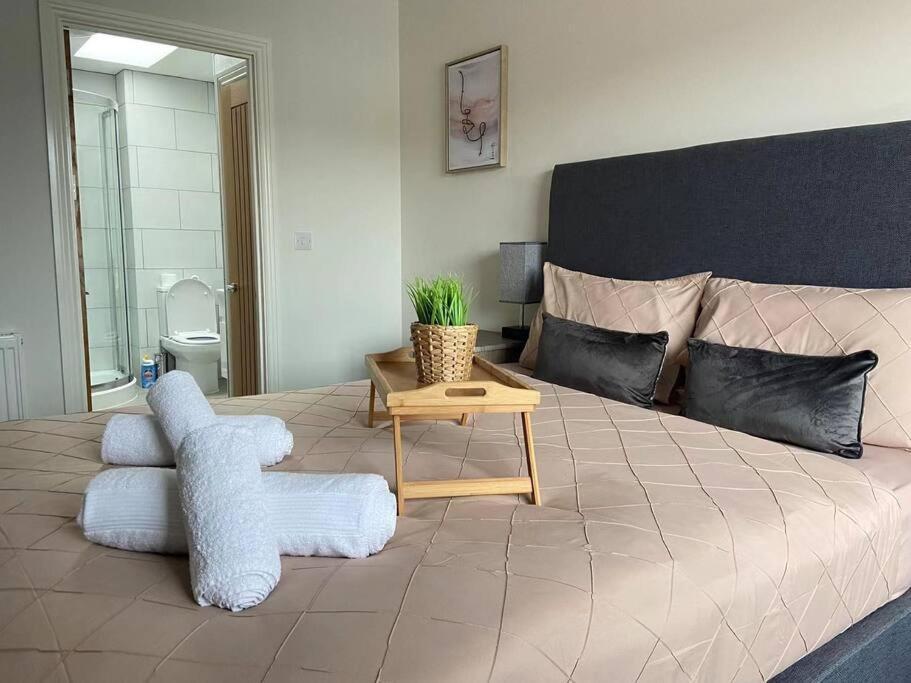 Velvet Sa 3 Guest House Great Location Business & Couple City Centre *